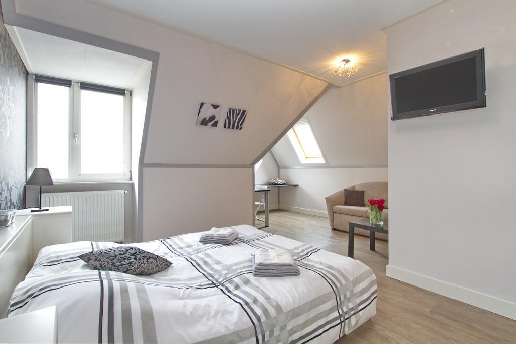 Bed & Breakfast Wit 51 Нордвейк Номер фото